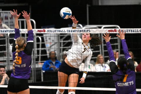 Valley Lutheran's Veteran Core Keeps Its Focus on the Present While Chasing Finals Return